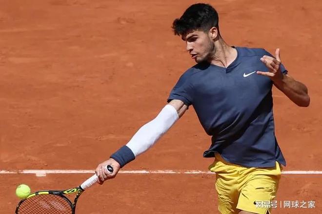 动有了更深 动有了更深