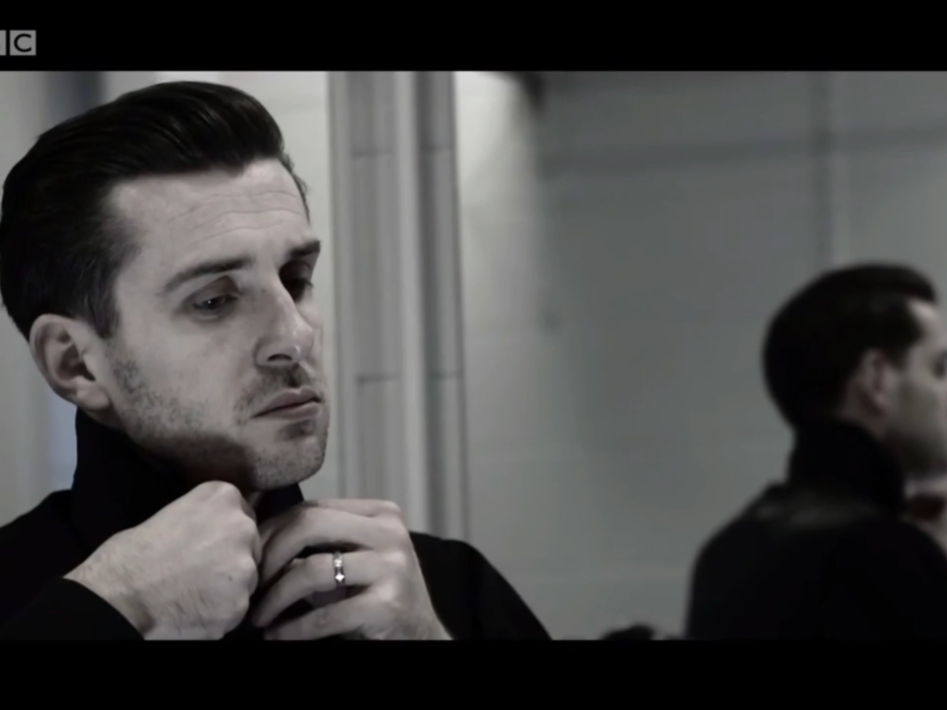 则指的是伯 则指的是伯