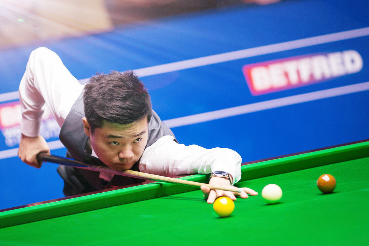 赛场上的激 赛场上的激