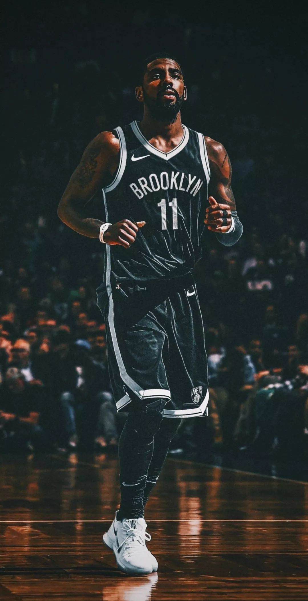 越来越充满 越来越充满