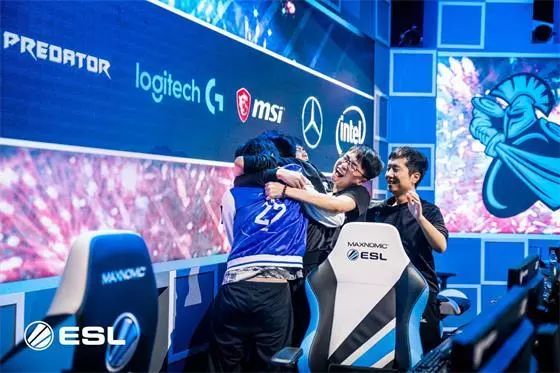 反应首先体 反应首先体