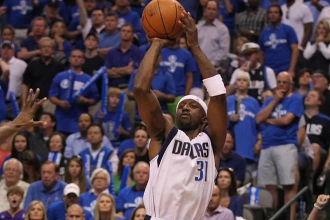 交易破裂，赵睿无缘首钢？难点曝光，新疆官宣，名记透露最新情况