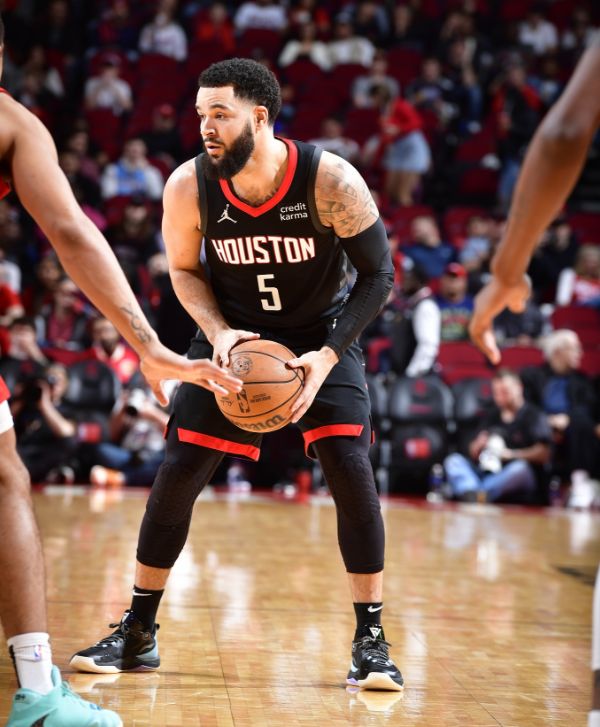 掌控全场的 掌控全场的