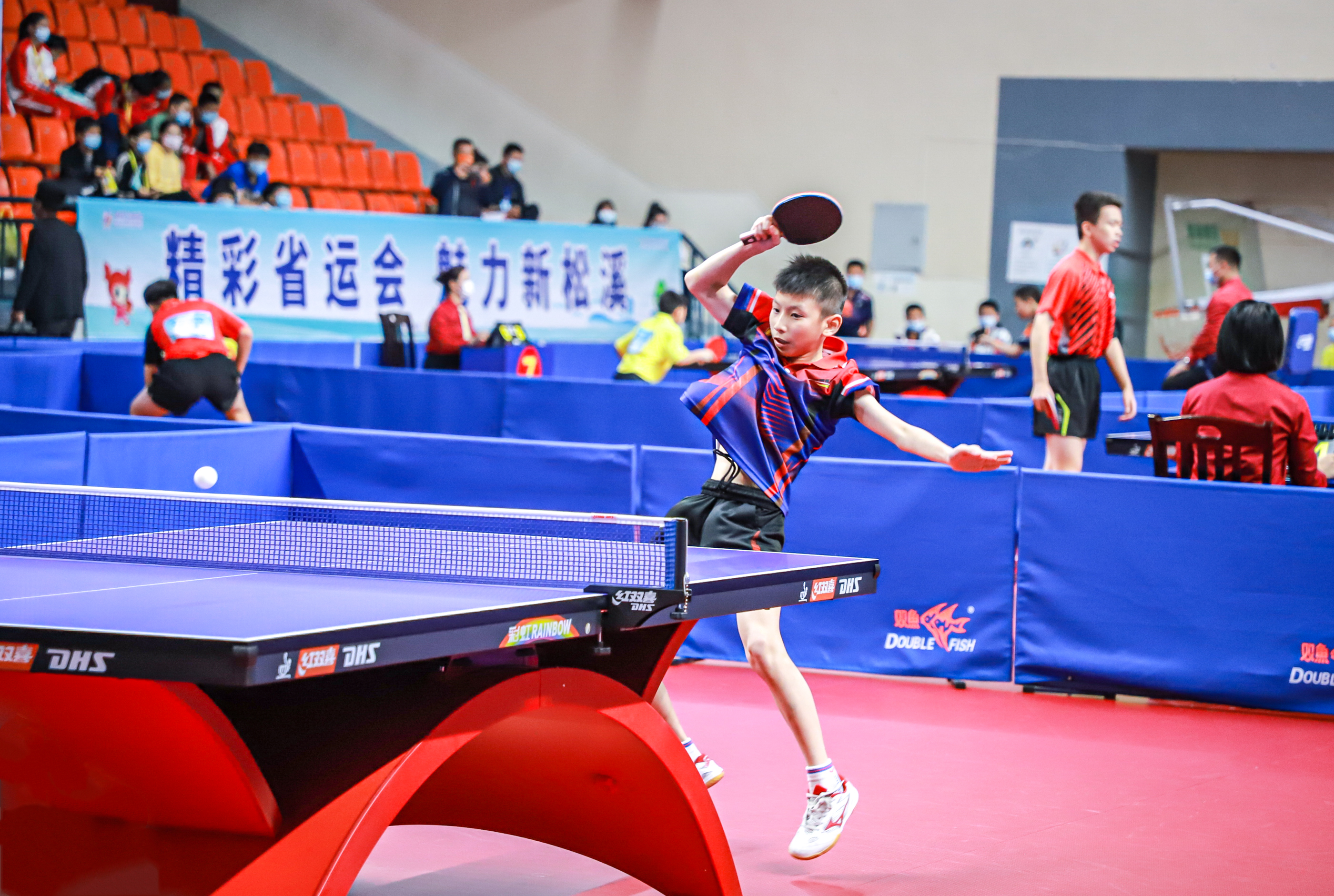 以优美的弧 以优美的弧