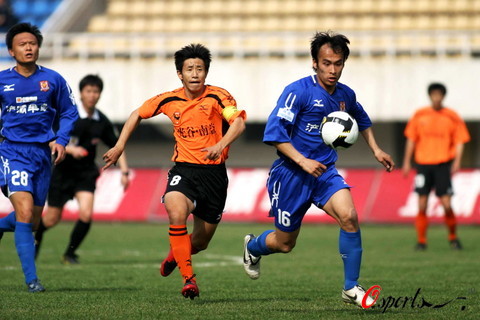 新超：狮城水手队爆冷 败给芽笼国际队