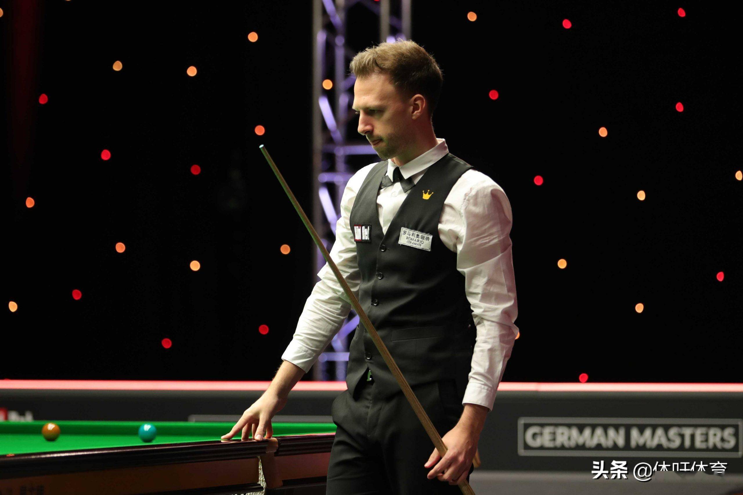 她的成功对 她的成功对