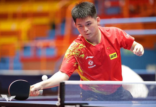 是无数球迷 是无数球迷