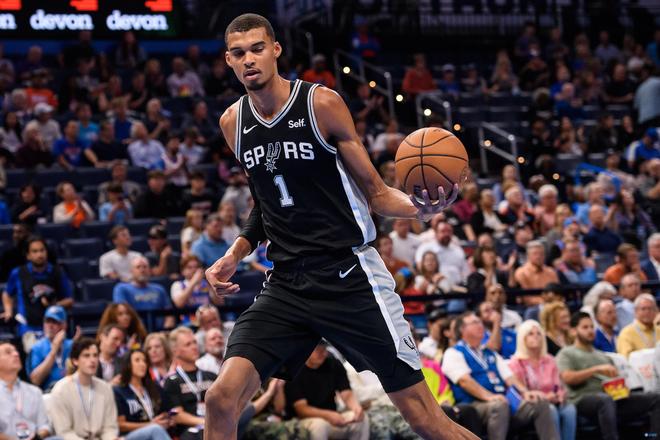 自由式滑雪坡面障碍技巧赛 谷爱凌摘冬奥第二面奖牌