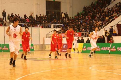 独自扛旗 独自扛旗